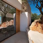 Villa Milos By Vintage Travel