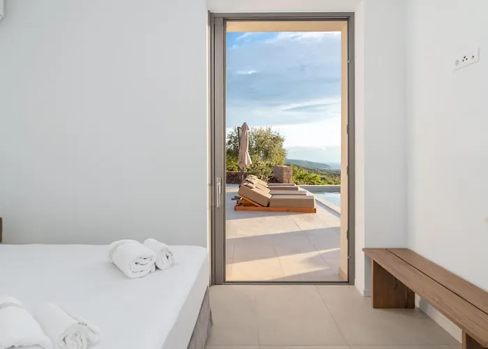 Milos * ורגה קלמטה