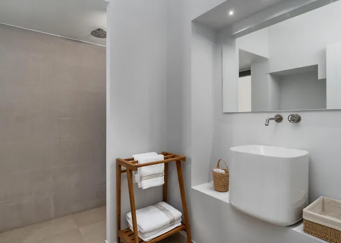 Milos * Verga Kalamata